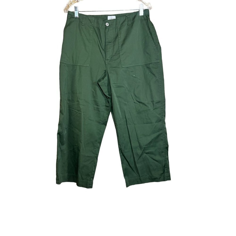 Chicos Women's Olive Green Capri